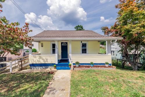 1915 Mccroskey Ave, Knoxville, TN, 37917-4715 | Card Image