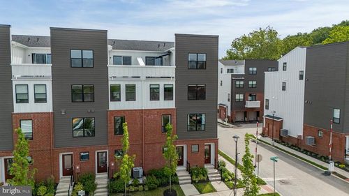 905 Riverplace Dr, CONSHOHOCKEN, PA, 19428-2471 | Card Image