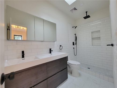 537 Halsey St, Brooklyn, NY, 11233-1101 | Card Image