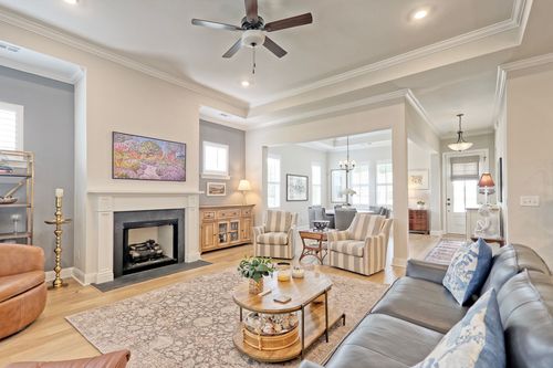 4007 Hays Dr, Columbia, TN, 38401-5065 | Card Image