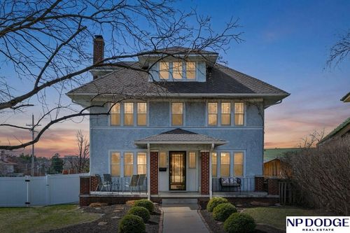 102 N 55th St, Omaha, NE, 68132-2815 | Card Image