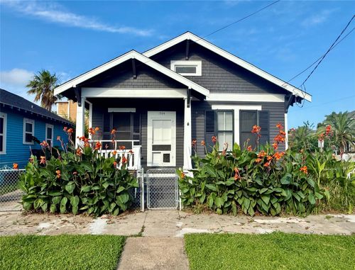1924 26th St, Galveston, TX, 77550-7814 | Card Image