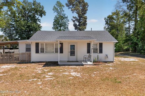 119 Midland Ln, Sneads Ferry, NC, 28460-6607 | Card Image