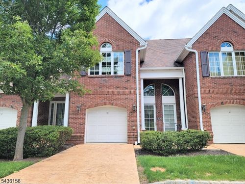 40 Schmidt Cir, Watchung, NJ, 07069-5951 | Card Image