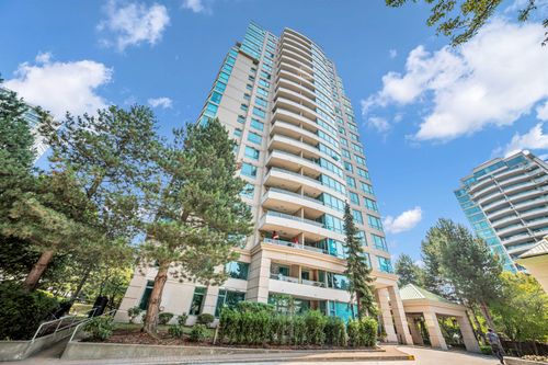 803-6611 Southoaks Cres, Burnaby, BC, V5E4L5 | Card Image