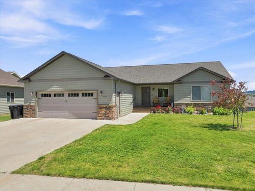 4014 Ward Ave, Spearfish, SD, 57783-4504 | Card Image