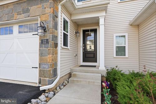 12 Spring Mill Rd, WARMINSTER, PA, 18974-2854 | Card Image