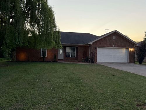 1952 Beverly Ave, Muscle Shoals, AL, 35661-3200 | Card Image