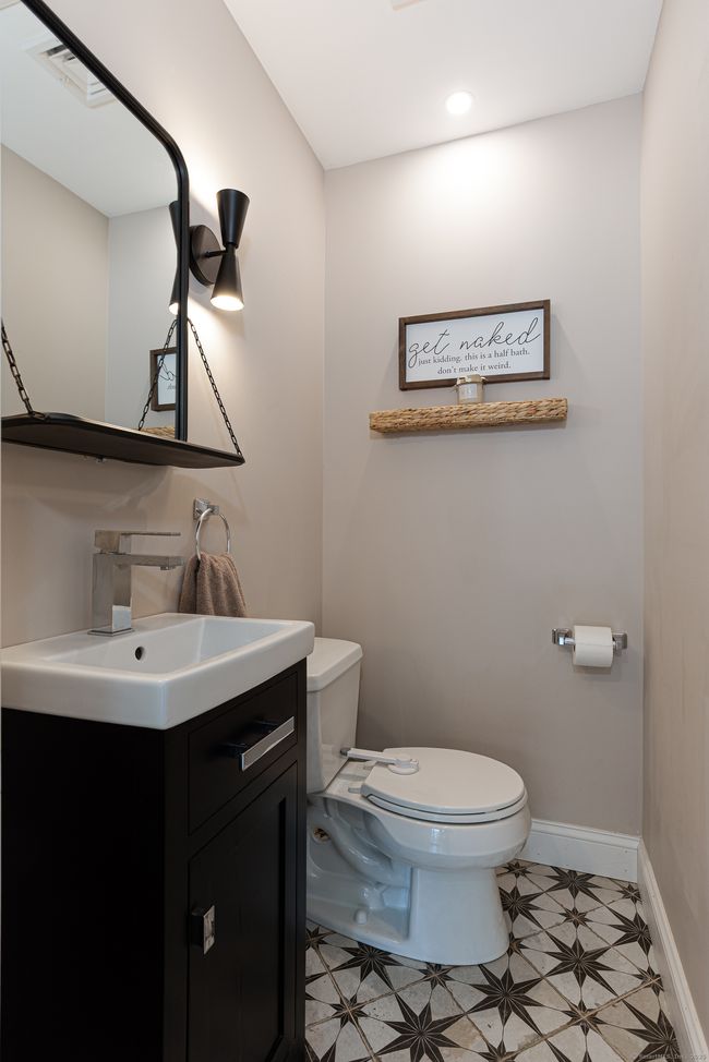 78 Portland Ave, House other with 3 bedrooms, 4 bathrooms and 10 parking in Wilton CT | Image 6
