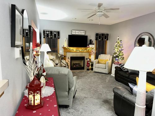 5672 Ambrosia Terrace, McFarland, WI, 53558 | Card Image