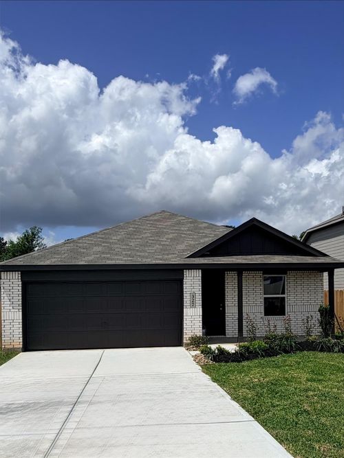 327 Parkin Ct, Conroe, TX, 77303-4707 | Card Image