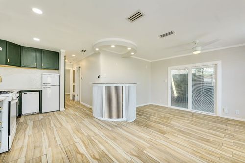 2410 Audubon Pl, Austin, TX, 78741-5505 | Card Image