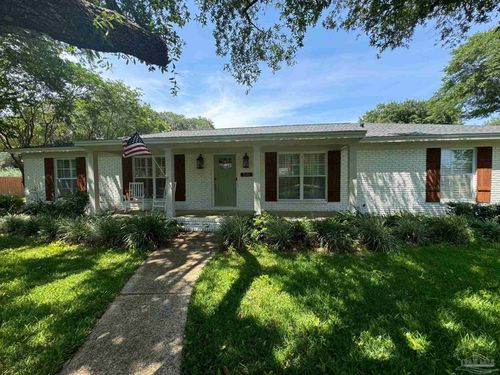 831 Bay Cliffs Rd, Gulf Breeze, FL, 32561-4809 | Card Image