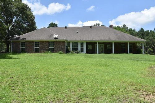 350 An County Road 3582, Palestine, TX, 75803-1745 | Card Image