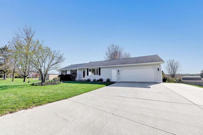 209 Redwood Lane, House other with 4 bedrooms, 3 bathrooms and null parking in FRANCIS CREEK WI | Image 31
