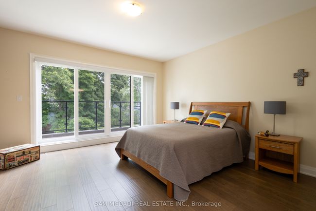 35A Broadview Ave, House attached with 3 bedrooms, 5 bathrooms and 2 parking in Mississauga ON | Image 14