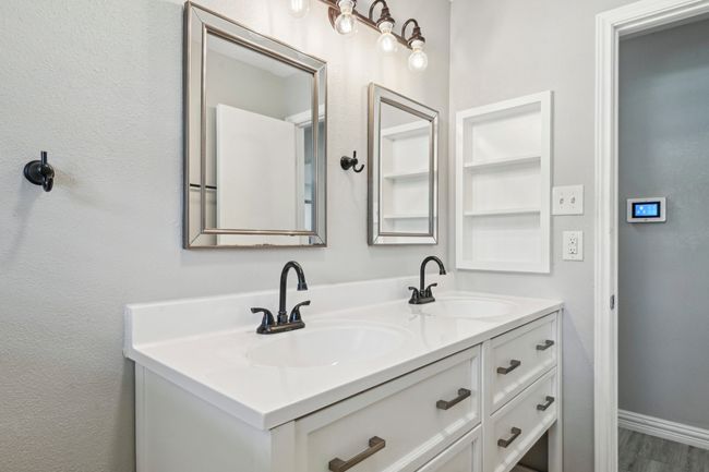 3930 Edgewood Dr, House other with 3 bedrooms, 2 bathrooms and null parking in Garland TX | Image 21