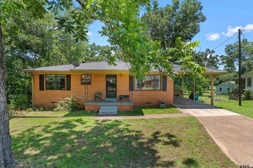 112 Blacknall Dr, Henderson, TX, 75652-5106 | Card Image