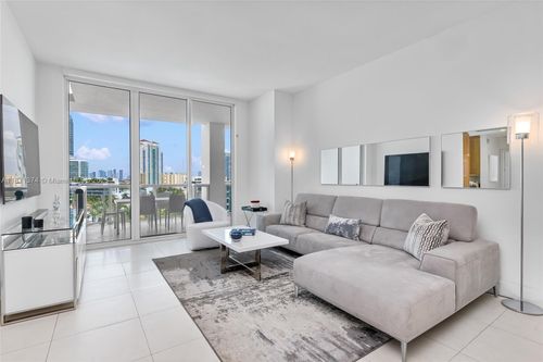 apt-1005-50 S Pointe Dr, Miami Beach, FL, 33139-4781 | Card Image