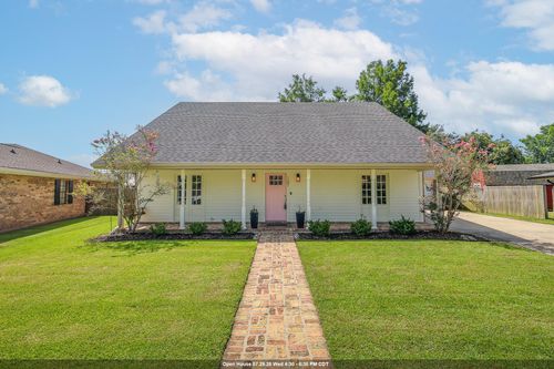 107 Brinwood Dr, Houma, LA, 70360-6150 | Card Image