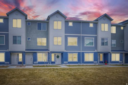 978 E Drifter Ln, Saratoga Springs, UT, 84045-5692 | Card Image