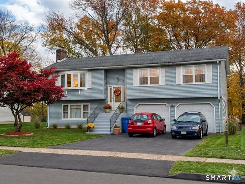 59 Pheasant Ln, East Hartford, CT, 06108-1033 | Card Image