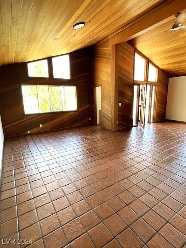 19 Crescent Dr, House other with 3 bedrooms, 3 bathrooms and null parking in Tonopah NV | Image 8
