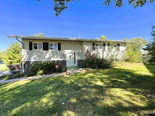 320 N F Street, Milford, NE, 68405 | Card Image