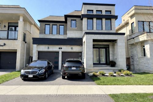 42 Cryderman Lane, Bowmanville, ON, L1C1Z8 | Card Image