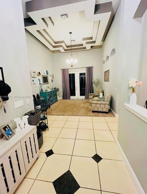 330 Glen Club Dr, DEBARY, FL, 32713-2355 | Card Image