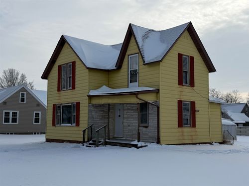 802 E 5th St, Spencer, IA, 51301-5025 | Card Image