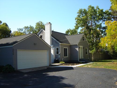 3030 Plainfield Ave, Grand Rapids, MI, 49505-3259 | Card Image