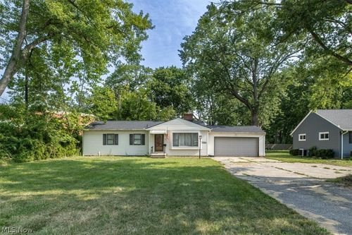 22270 Brookpark Rd, Fairview Park, OH, 44126-3124 | Card Image