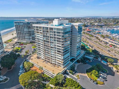 504-1750 Avenida Del Mundo, Coronado, CA, 92118-3094 | Card Image
