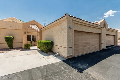 5117 Harvest Moon Ln, Las Vegas, NV, 89107-2846 | Card Image