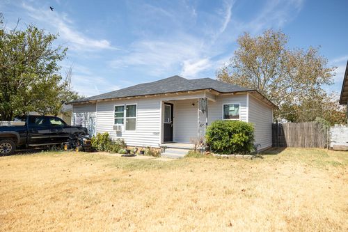 211 35th St, Snyder, TX, 79549 | Card Image