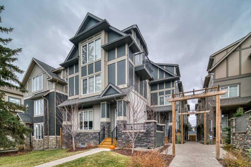 3-2428 30 St Sw, Calgary, AB, T3E2M1 | Card Image