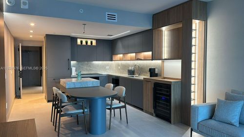 unit-2805-3131 Ne 7th Ave, Miami, FL, 33137-4467 | Card Image