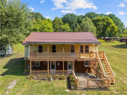 10 Williams Rd, Burgettstown, PA, 15021-2209 | Card Image