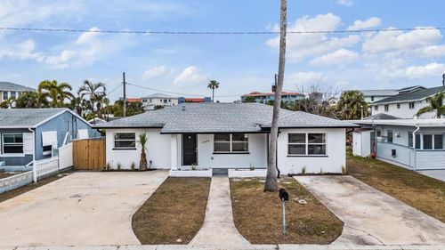 14040 Miramar Ave, MADEIRA BEACH, FL, 33708-2215 | Card Image