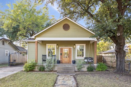 1223 S Waverly Dr, Dallas, TX, 75208-7146 | Card Image