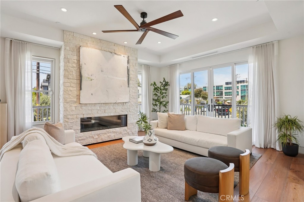 Residential in Hermosa Beach 4
