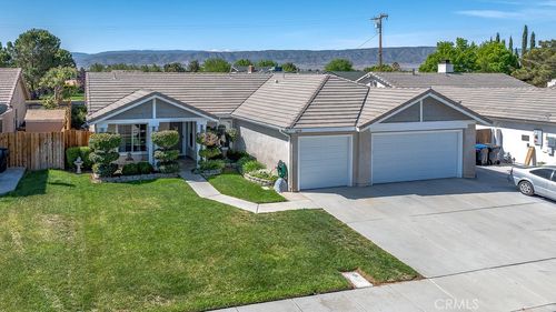 6030 Treehaven Ct, Lancaster, CA, 93536-7590 | Card Image