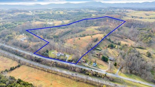 6457 Roanoke Rd, Fincastle, VA, 24090-5251 | Card Image