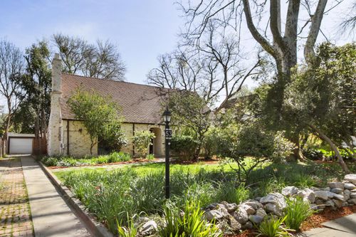 53 College Park, Davis, CA, 95616-3643 | Card Image