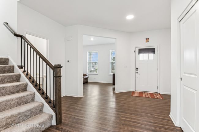 128 Hedgerow Dr, House other with 4 bedrooms, 3 bathrooms and 2 parking in Elgin IL | Image 4