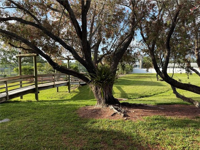 625 Duchess Blvd, Townhouse with 2 bedrooms, 2 bathrooms and null parking in DUNEDIN FL | Image 44