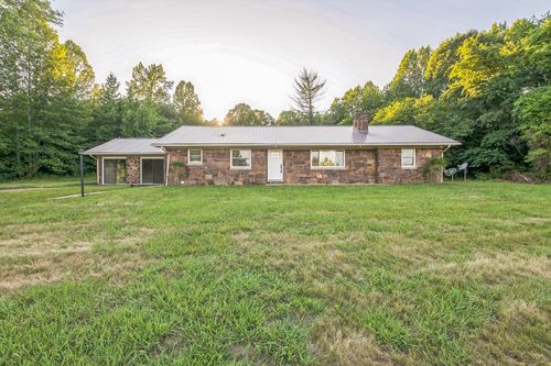 19029 L P Bailey Memorial Hwy, Nathalie, VA, 24577-3906 | Card Image