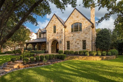 1400 Fountain Grass Ct, Westlake, TX, 76262-9032 | Card Image