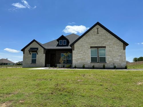 136 Llanos Dr, Decatur, TX, 76234-2541 | Card Image